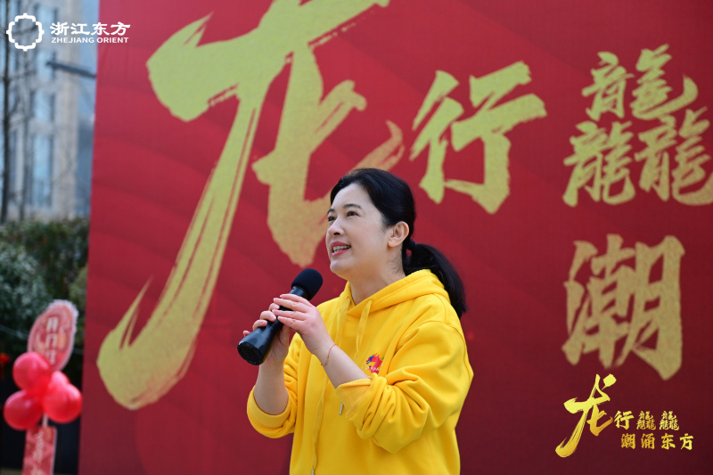 Bài phát biểu của Jin Chaoping trong cuộc chạy bộ Nhà cái nào không lừa đảo mới 2024 của Oriental Fun Running Groupjpg